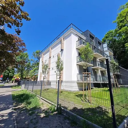 Visit Baltic - Przy Parku Chopina Matejki 17 Apartment Swinoujscie Exterior photo