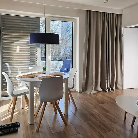 Visit Baltic - Przy Parku Chopina Matejki 17 Apartment Swinoujscie Exterior photo